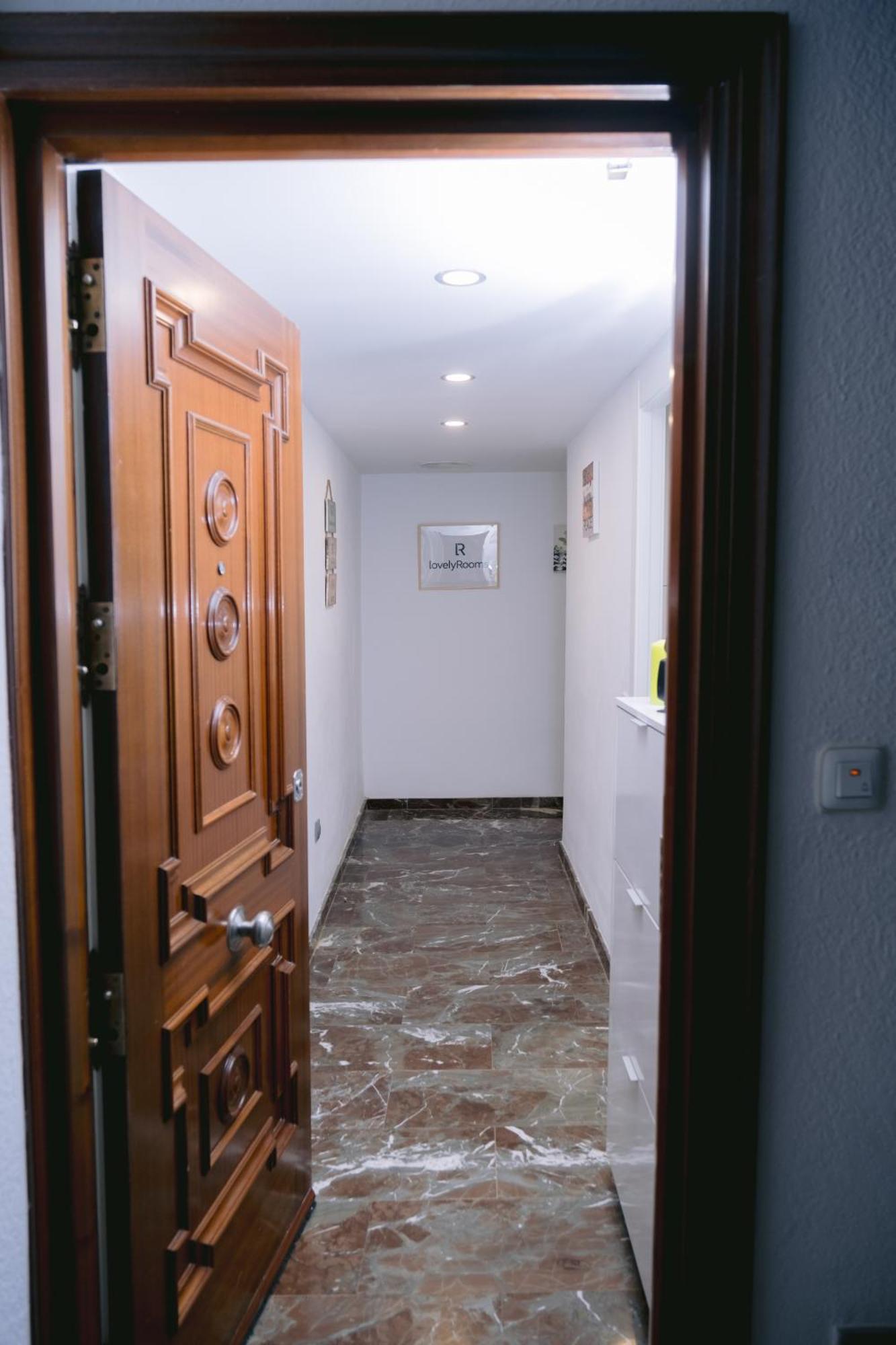 Piso Compartido Delyrent, Reja 호텔 하엔 외부 사진