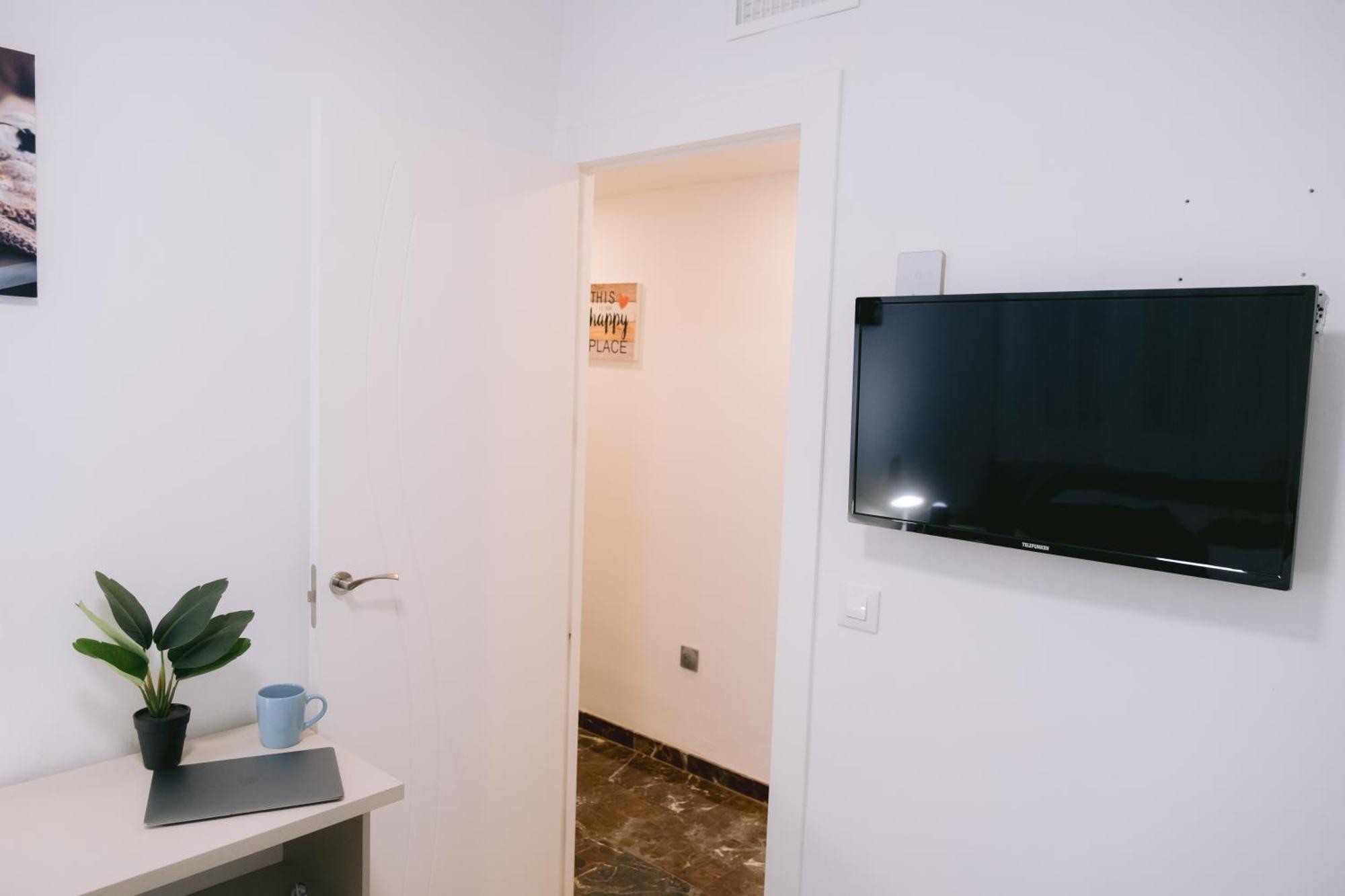 Piso Compartido Delyrent, Reja 호텔 하엔 외부 사진